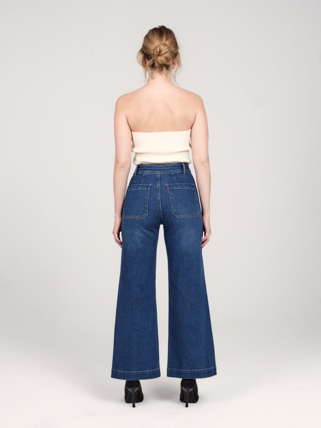 Jean évasé stone FAUVE femme, STONE, taille XS, porté par Priscilla (1m76) – photo 4