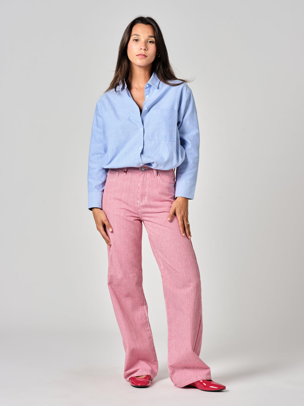 Jean évasé red FOREST STRIPE femme, RED, taille XS, porté par Valentine (1m70) (F.A.M. JEANS) – photo 1