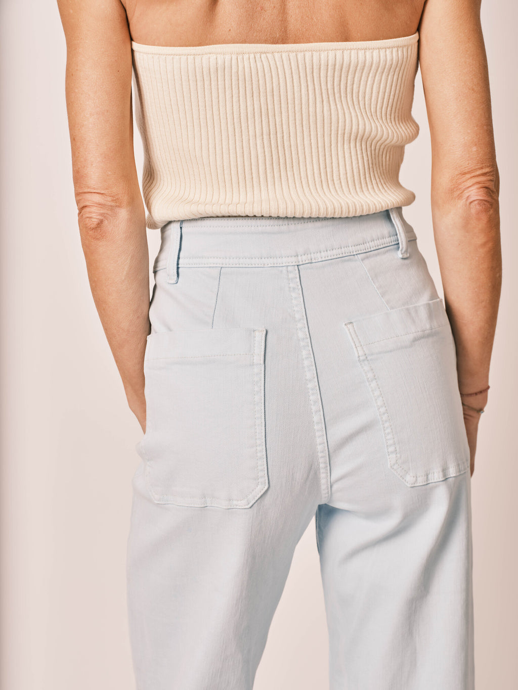 Jean évasé baby blue FAUVE femme, BABY BLUE, taille XS, porté par Jessica (1m75) – photo 5