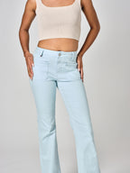 Jean bootcut bleu clair BELLA femme, BABY BLUE, taille 24, porté par Shazney (1m75) – photo 5