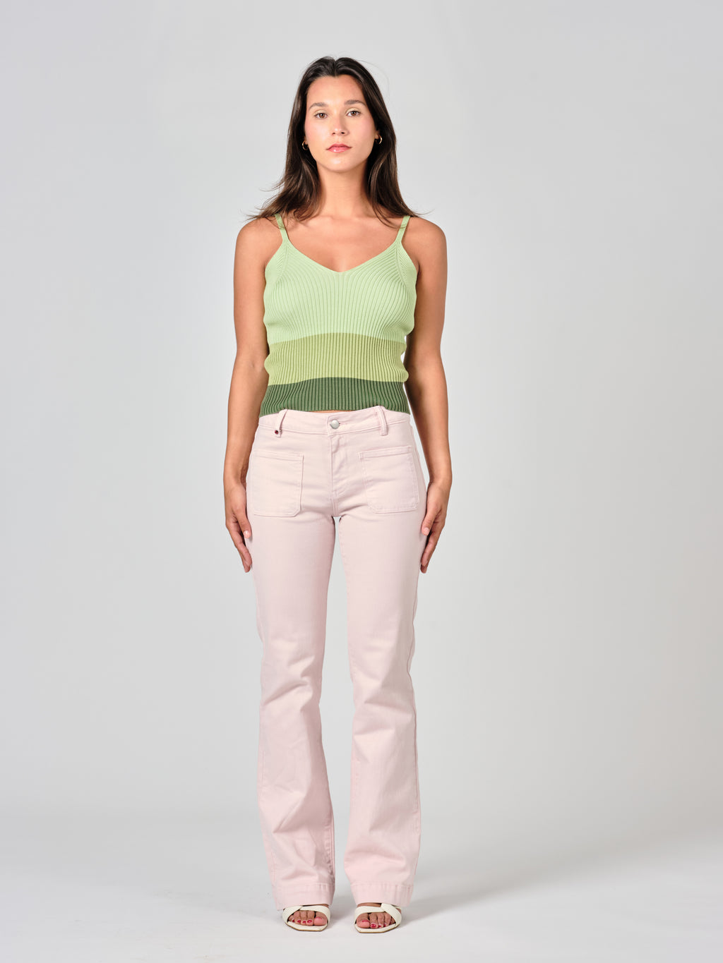 Jean bootcut rose BELLA femme, BABY PINK, taille 25, porté par Valentine (1m70) – photo 2