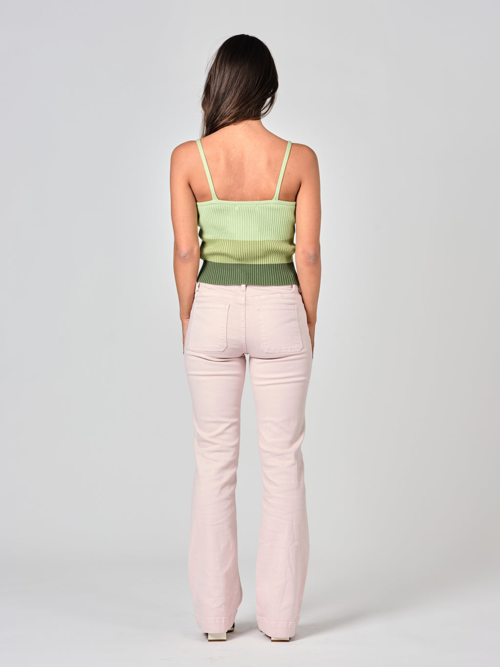 Jean bootcut rose BELLA femme, BABY PINK, taille 25, porté par Valentine (1m70) – photo 4