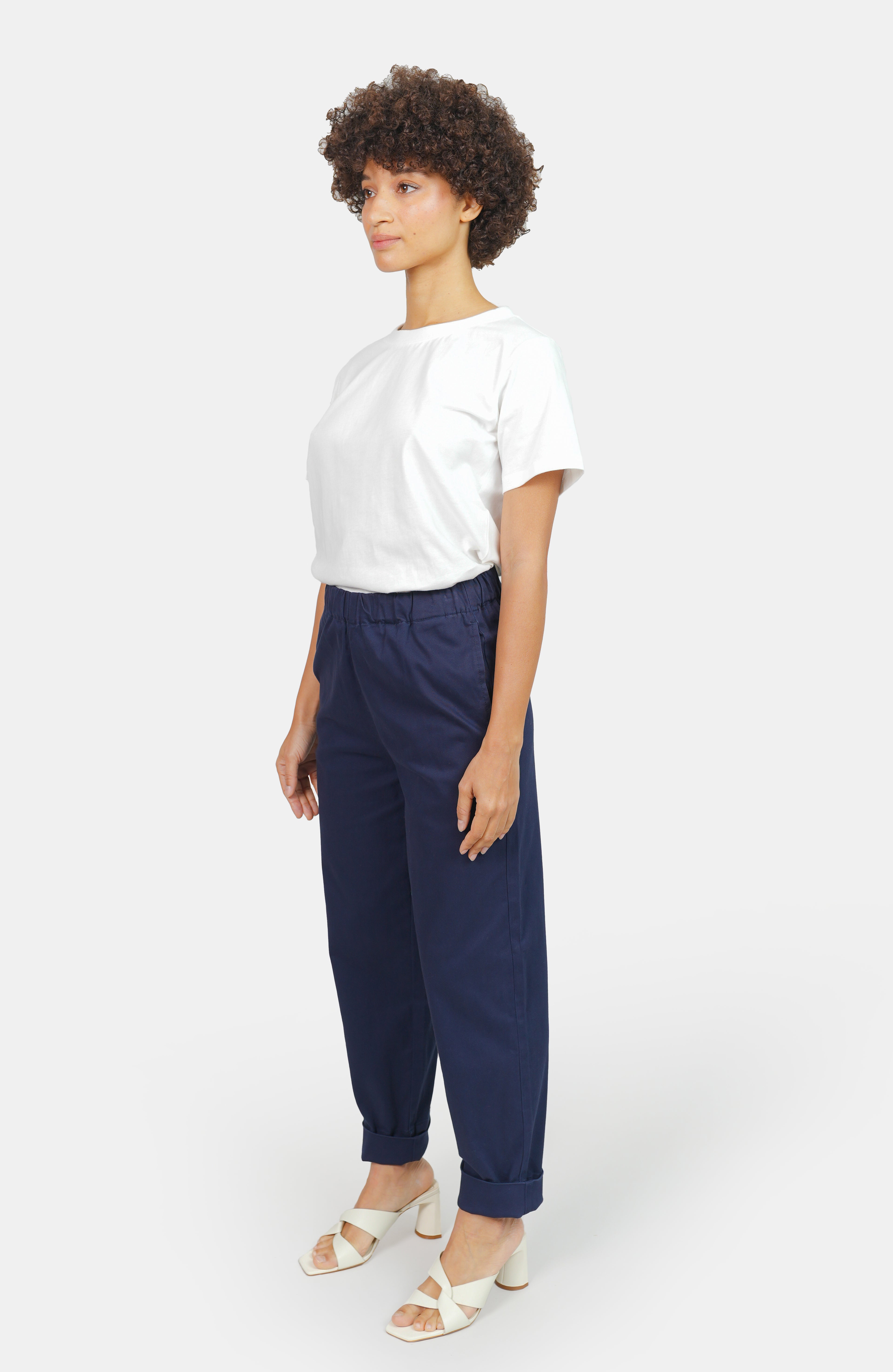 Mom confort bleu marine FRANCE femme, NAVY, taille XS, porté par Marie (1m71) – photo 3