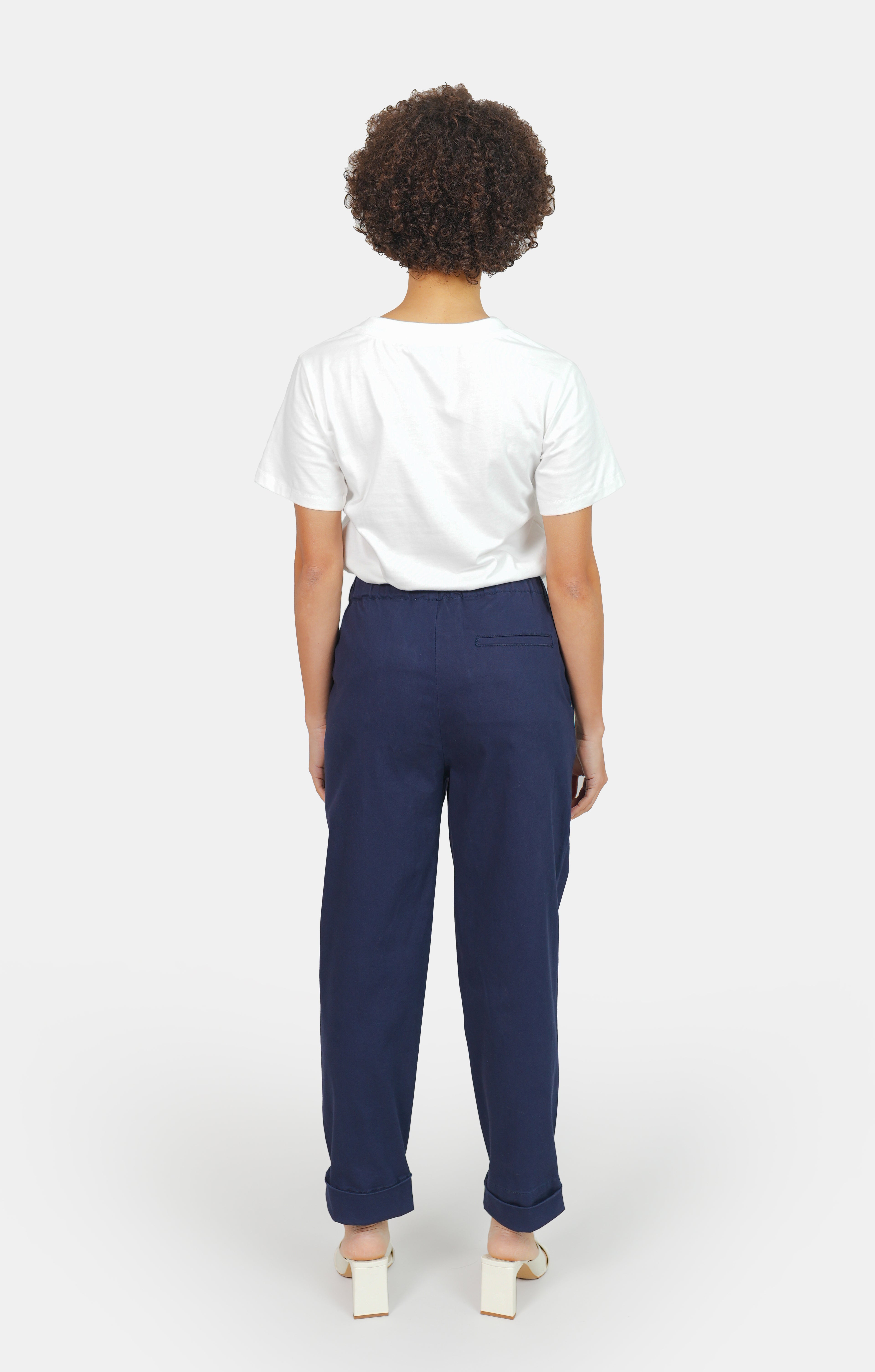 Mom confort bleu marine FRANCE femme, NAVY, taille XS, porté par Marie (1m71) – photo 4