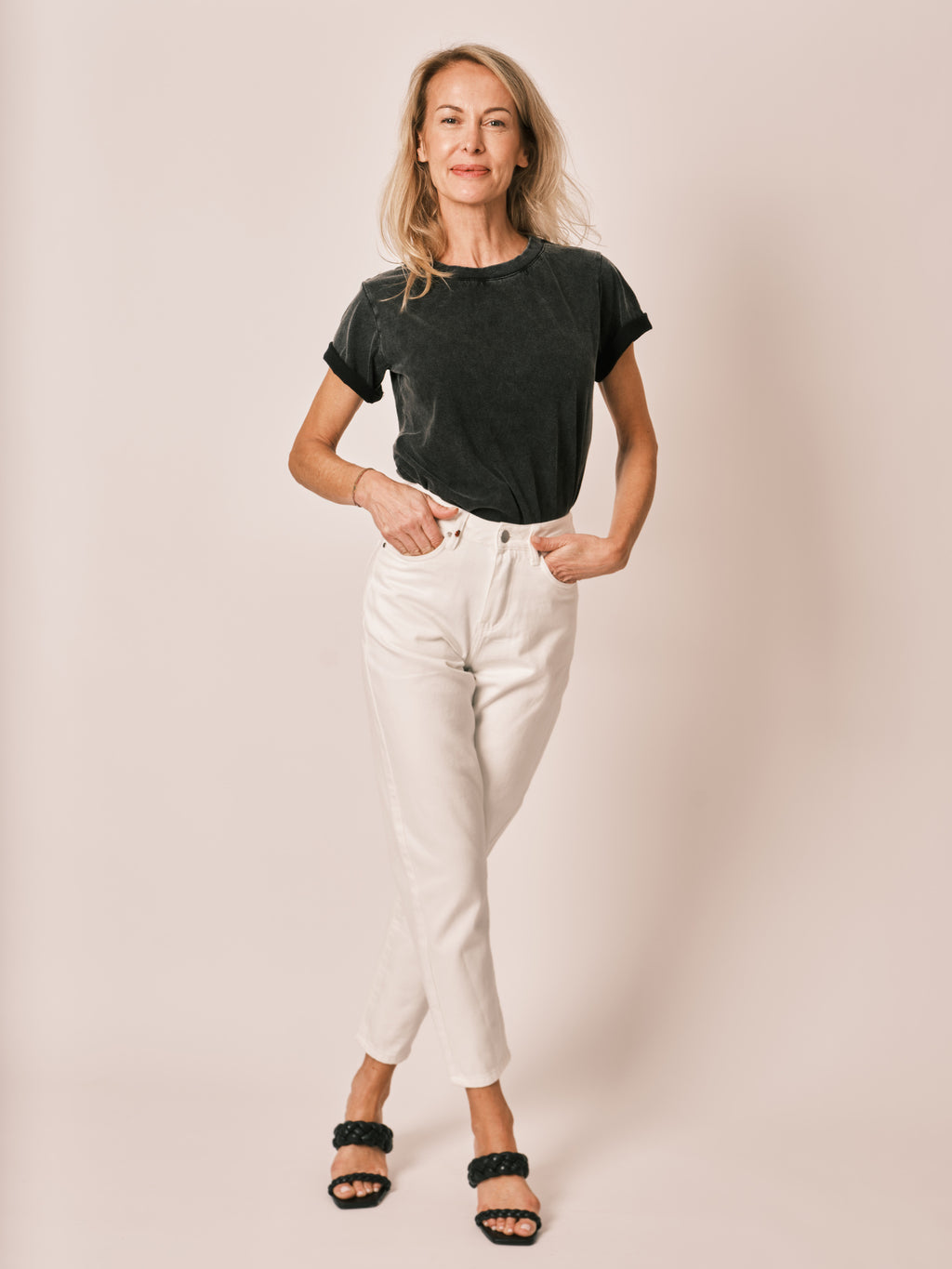 Jean mom blanc taille haute POLLY femme, WHITE, taille 25, porté par Jessica (1m75) (F.A.M. JEANS) – photo 1