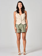 Short court taille haute vert AXELLE femme, GREEN, taille XS, porté par Valentine (1m70) – photo 2