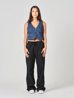 Pantalon évasé black FRANCINE femme, BLACK, taille XS, porté par Valentine (1m70) – photo 2