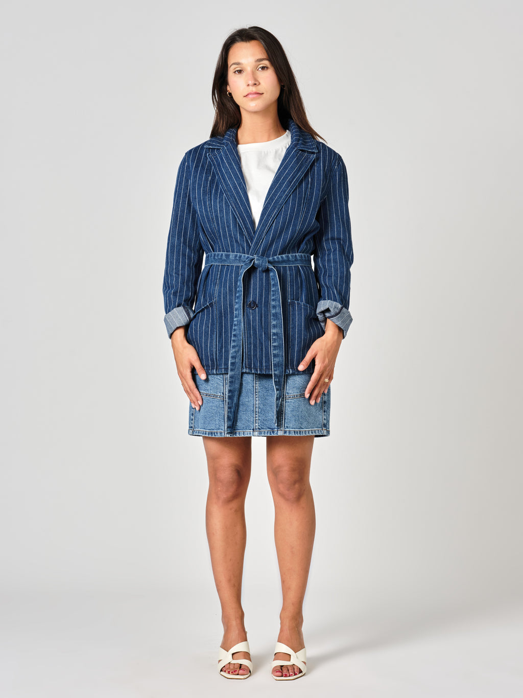 Veste en jean INES STRIPE femme, STRIPE, taille XS, porté par Valentine (1m70) – photo 2