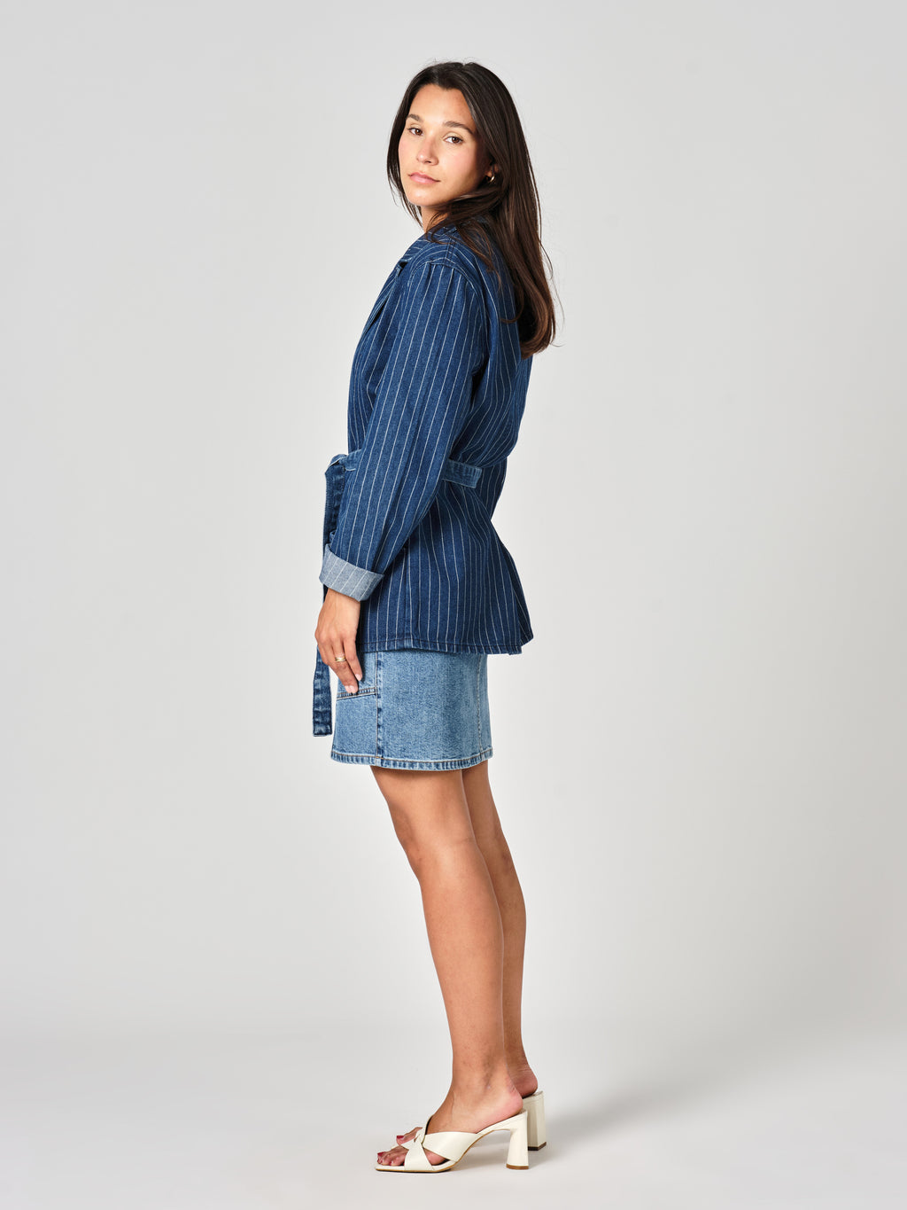 Veste en jean INES STRIPE femme, STRIPE, taille XS, porté par Valentine (1m70) – photo 3