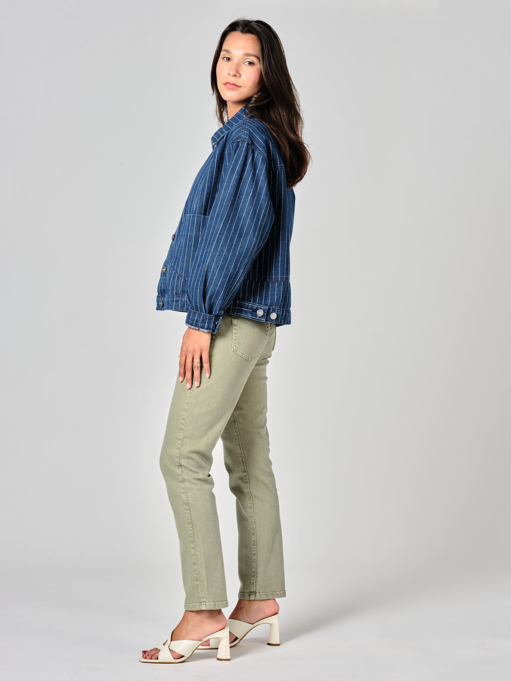 Veste oversize en jean VICKY STRIPE femme, STRIPE, taille XS, porté par Valentine (1m70) – photo 3