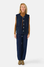 Veste sans manches VITA bleu marine femme, NAVY, taille XS, porté par Jessica (1m75) – photo 2