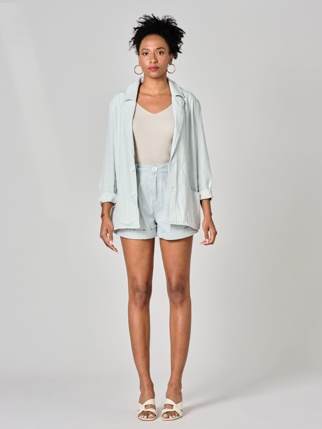 Veste en jean bleu INES STRIPE femme, BLUE, taille XS, porté par Shazney (1m75) – photo 2