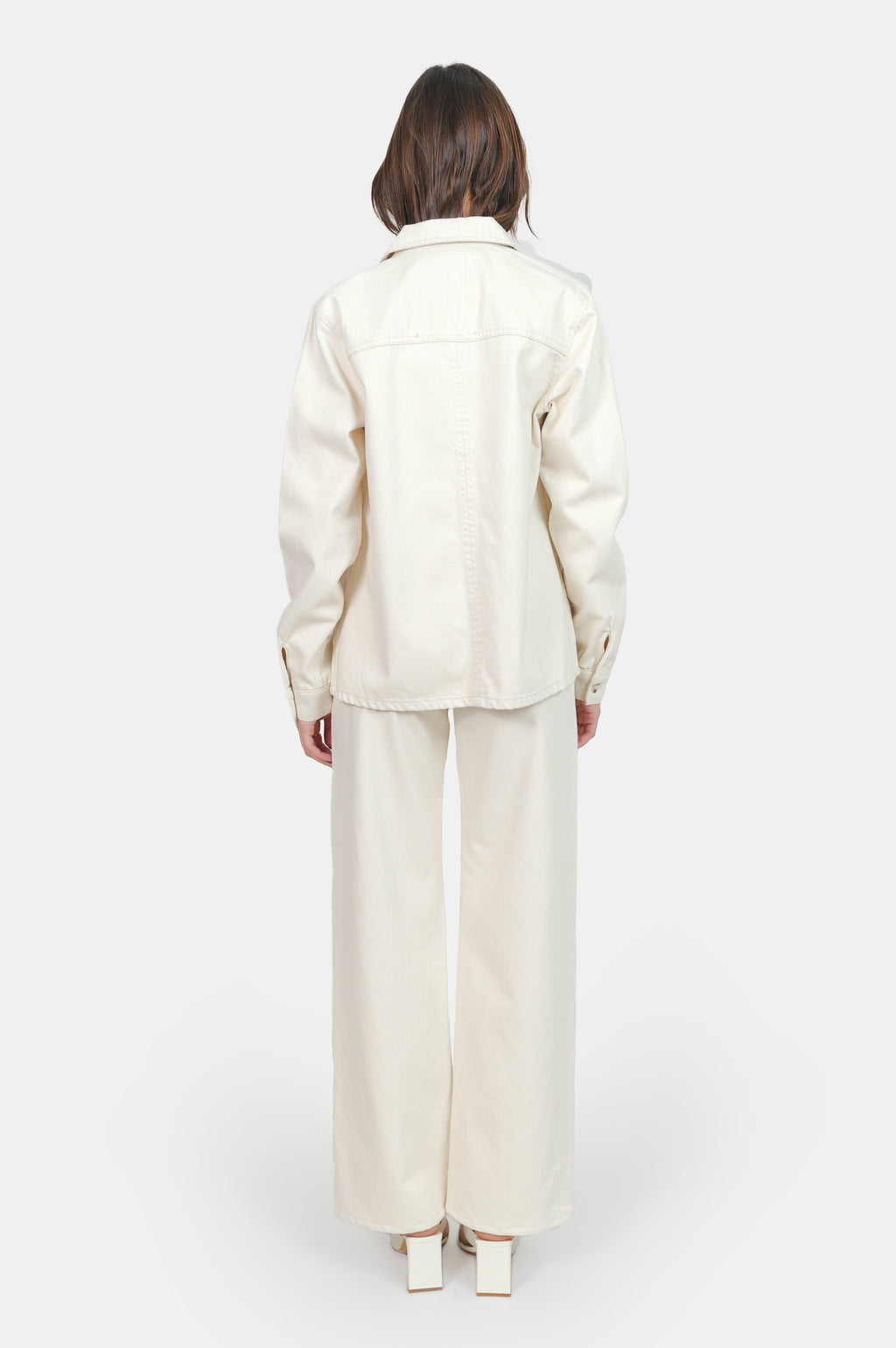 Veste légère écru en jean VIVIAN femme, GREIGE, taille XS, porté par Claire (1m76) – photo 5