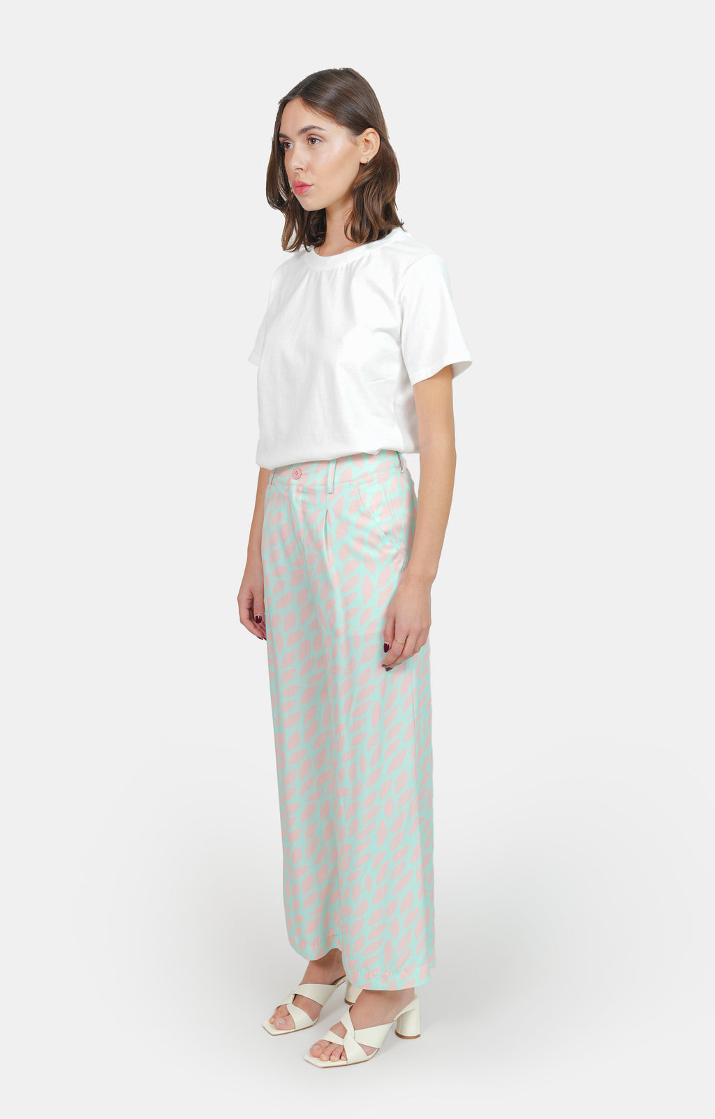 Pantalon imprimé Pastel D RUBY femme, PASTEL D, taille XS, porté par Claire (1m76) – photo 3
