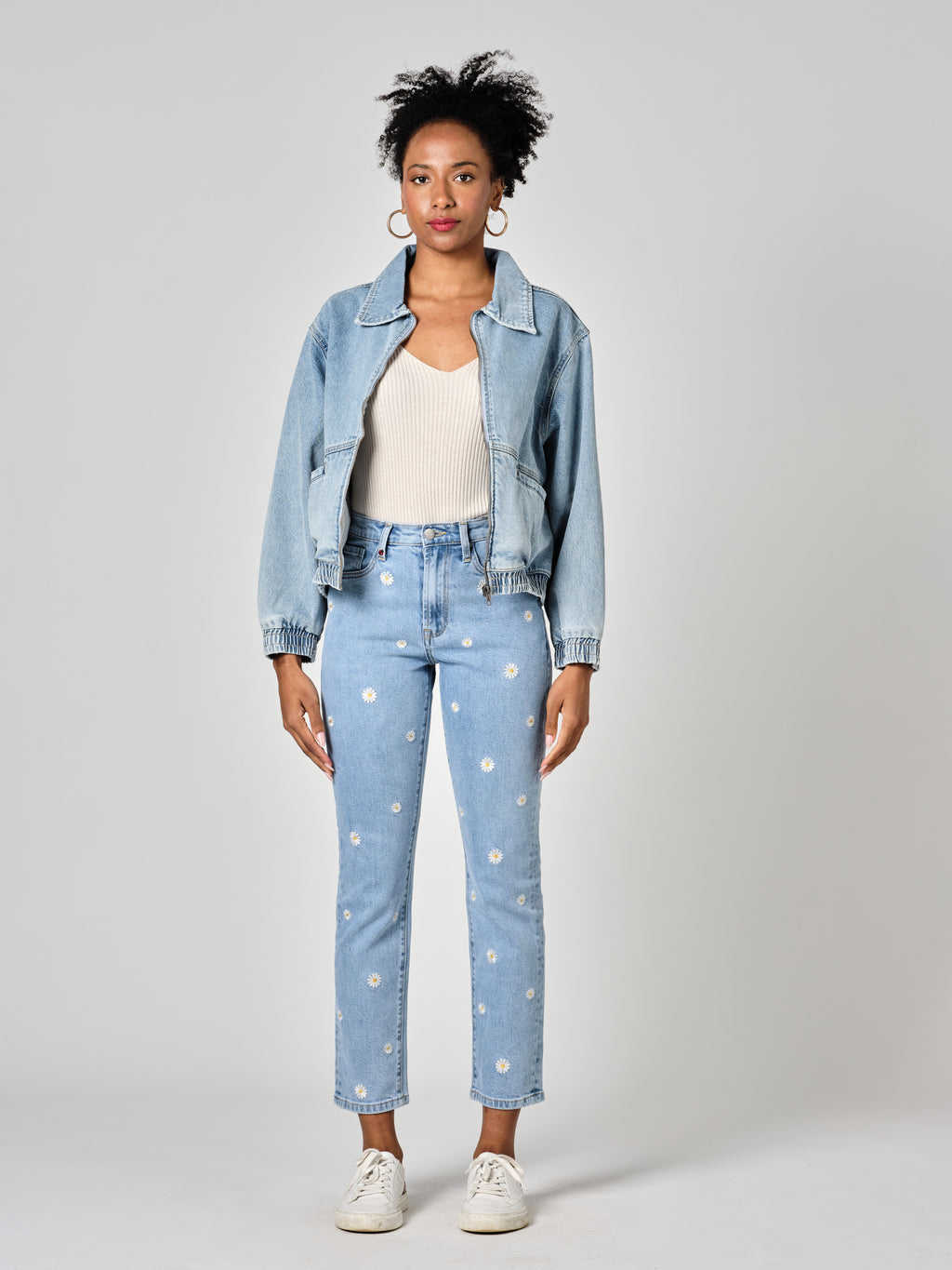 Veste en jean bleu oversize VICKY zip femme, BLUE, taille XS, porté par Shazney (1m75) – photo 2