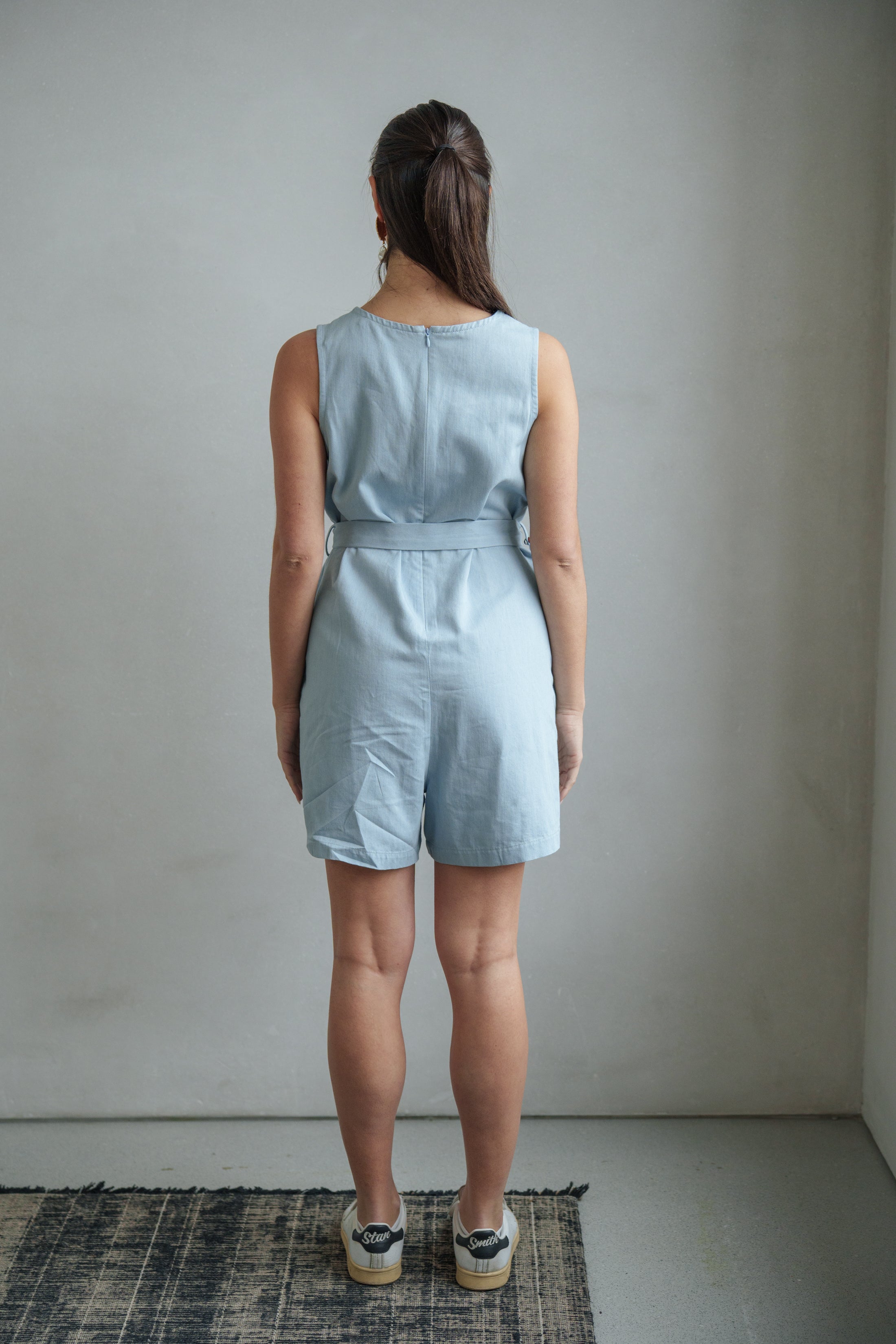 Combinaison short bleu DIANE femme, LIGHT BLUE, taille XS, porté par Mathilde (1m72) – photo 2