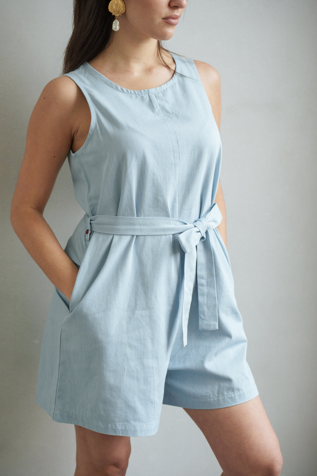 Combinaison short bleu DIANE femme, LIGHT BLUE, taille XS, porté par Mathilde (1m72) – photo 5