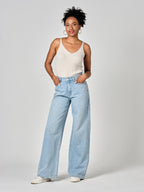 Jean large taille haute FLORA femme, BLUE, taille XS, porté par Shazney (1m75) (F.A.M. JEANS) – photo 1