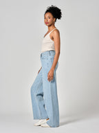 Jean large taille haute FLORA femme, BLUE, taille XS, porté par Shazney (1m75) – photo 3