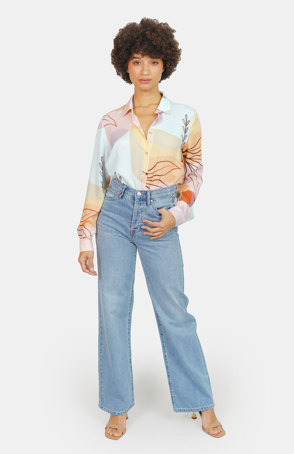 Jean évasé FOREST femme, BLUE, taille XS, porté par Amanda (1m76) (FAM PARIS) – photo 1