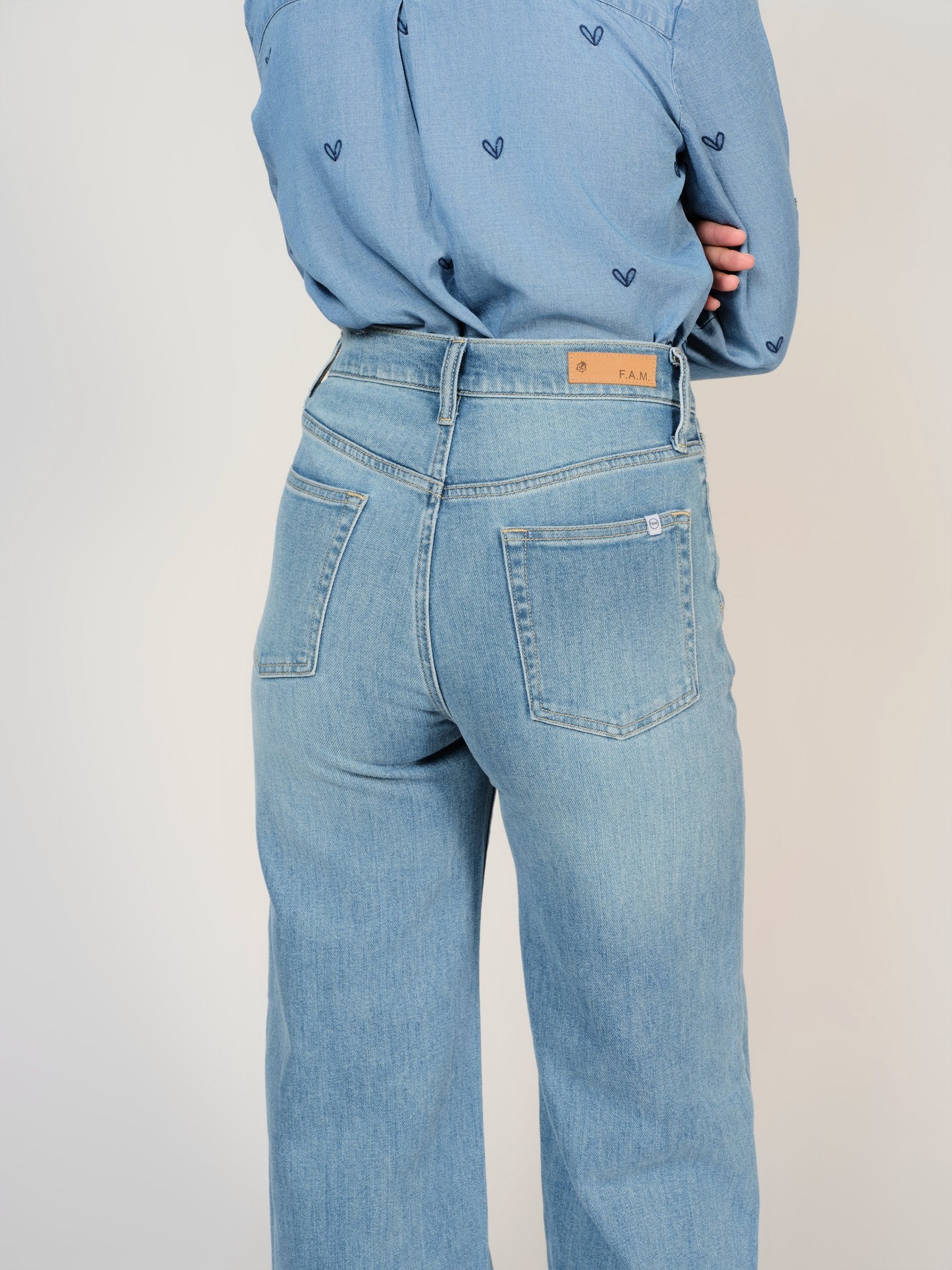 Jean large long bleu FLORA femme, BLUE, taille XS, porté par Sarah (1m72) – photo 5