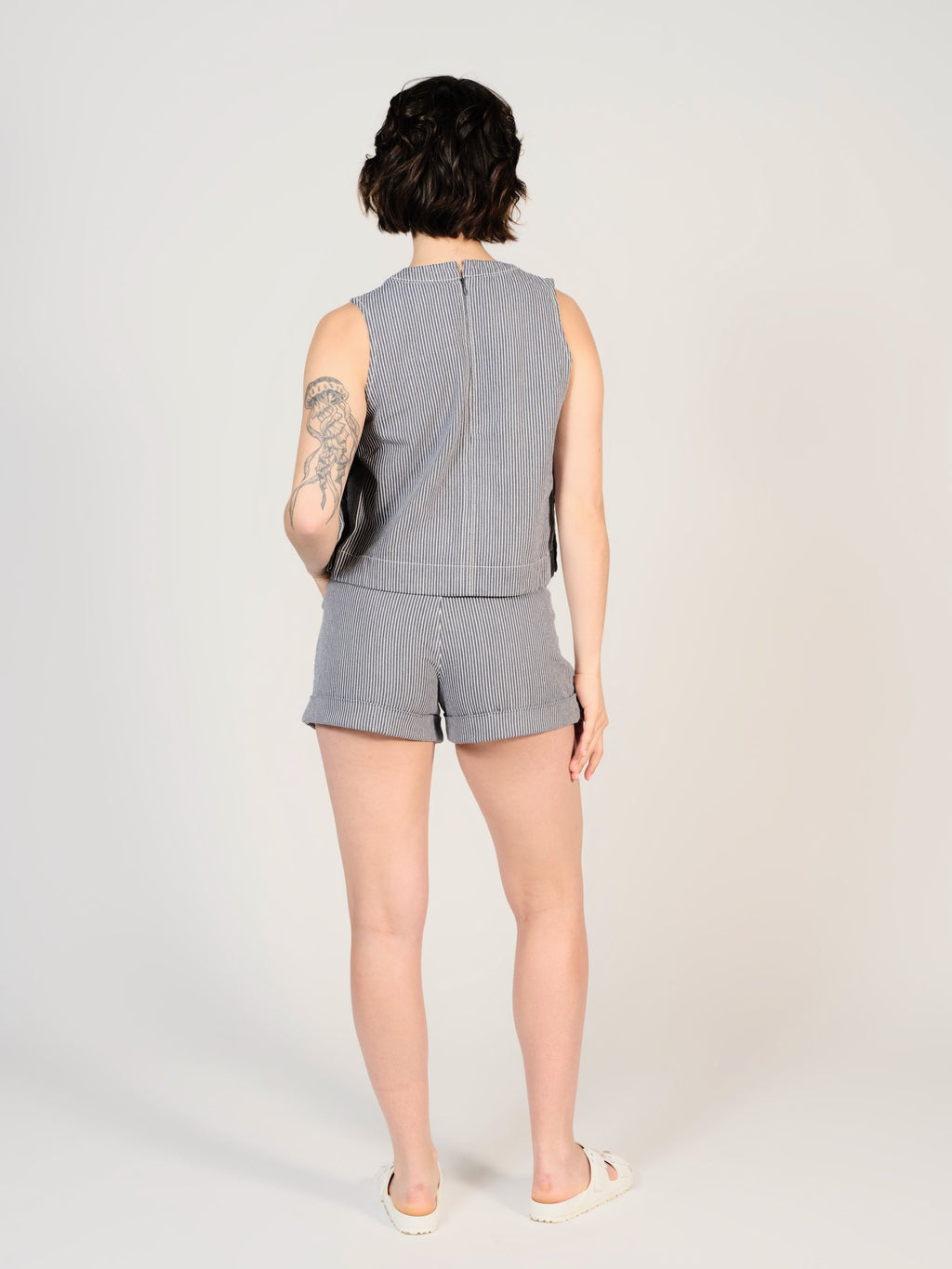 Short à pinces marine AMELIA STRIPE femme, STRIPE NAVY, taille XS, porté par Sarah (1m72) – photo 3