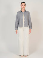 Chemise en jean à rayure bleue marine SALOME femme, STRIPE NAVY, taille XS, porté par Mélissa (1m70) – photo 2