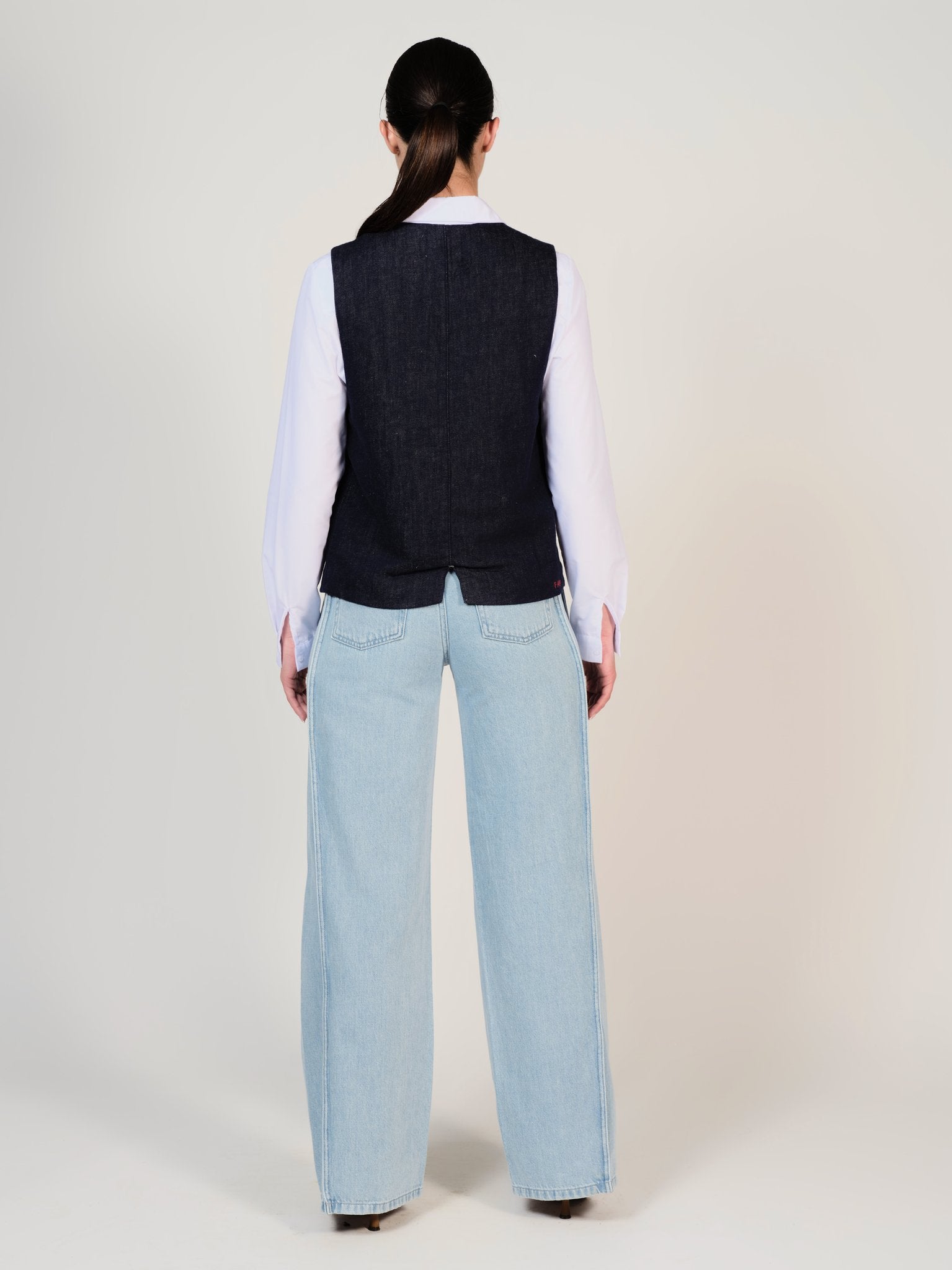 Haut indigo IREN femme, INDIGO, taille XS, porté par Mélissa (1m70) – photo 4