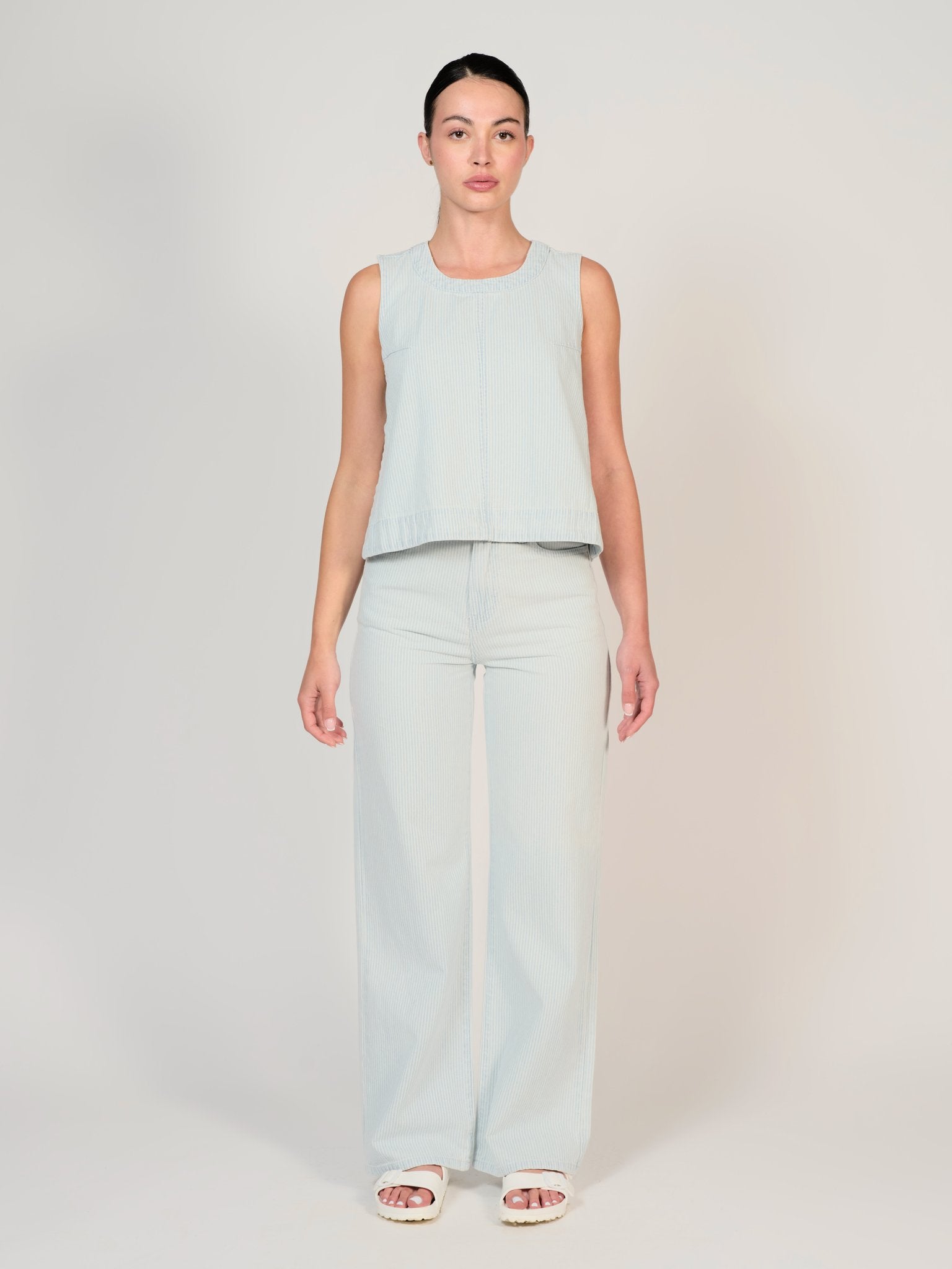 Haut court à rayure bleue IZA femme, STRIPE BLUE, taille XS, porté par Mélissa (1m70) – photo 4