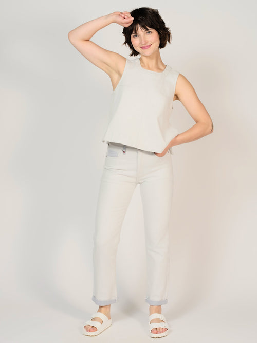 Haut court blanc IZA femme, WHITE/BLUE, taille XS, porté par Sarah (1m72) (F.A.M. JEANS) – photo 1