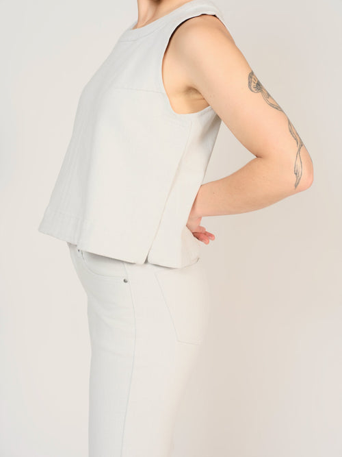 Haut court blanc IZA femme, WHITE/BLUE, taille XS, porté par Sarah (1m72) – photo 2