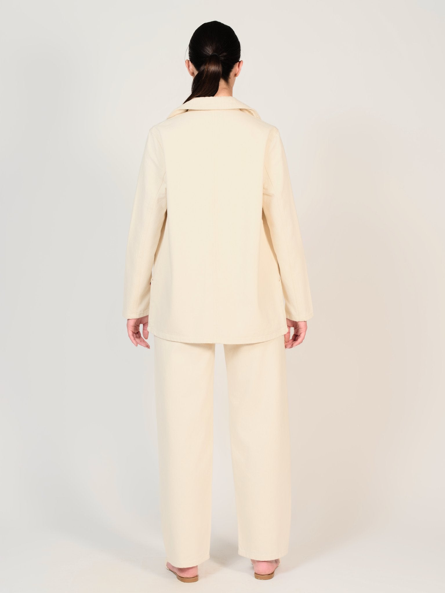 Veste en jean écru INES femme, GREIGE, taille XS, porté par Mélissa (1m70) – photo 2