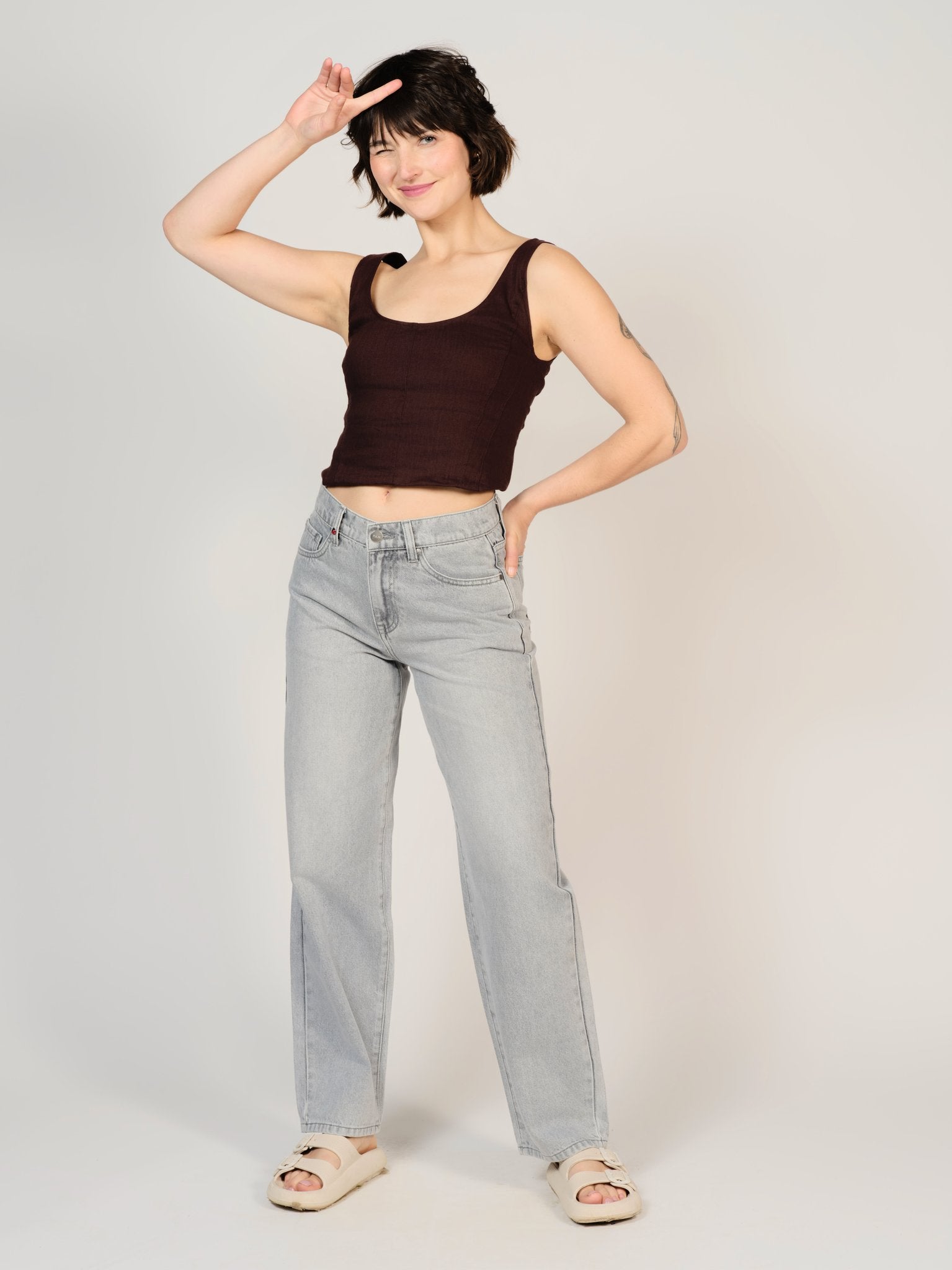 Jean baggy gris LENA femme, GREY, taille XS, porté par Sarah (1m72) – photo 5