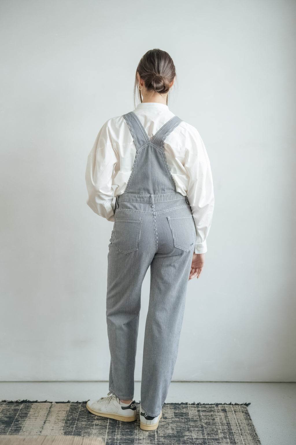 Salopette marine DESIRE STRIPE femme, NAVY, taille XS, porté par Mathilde (1m72) – photo 6