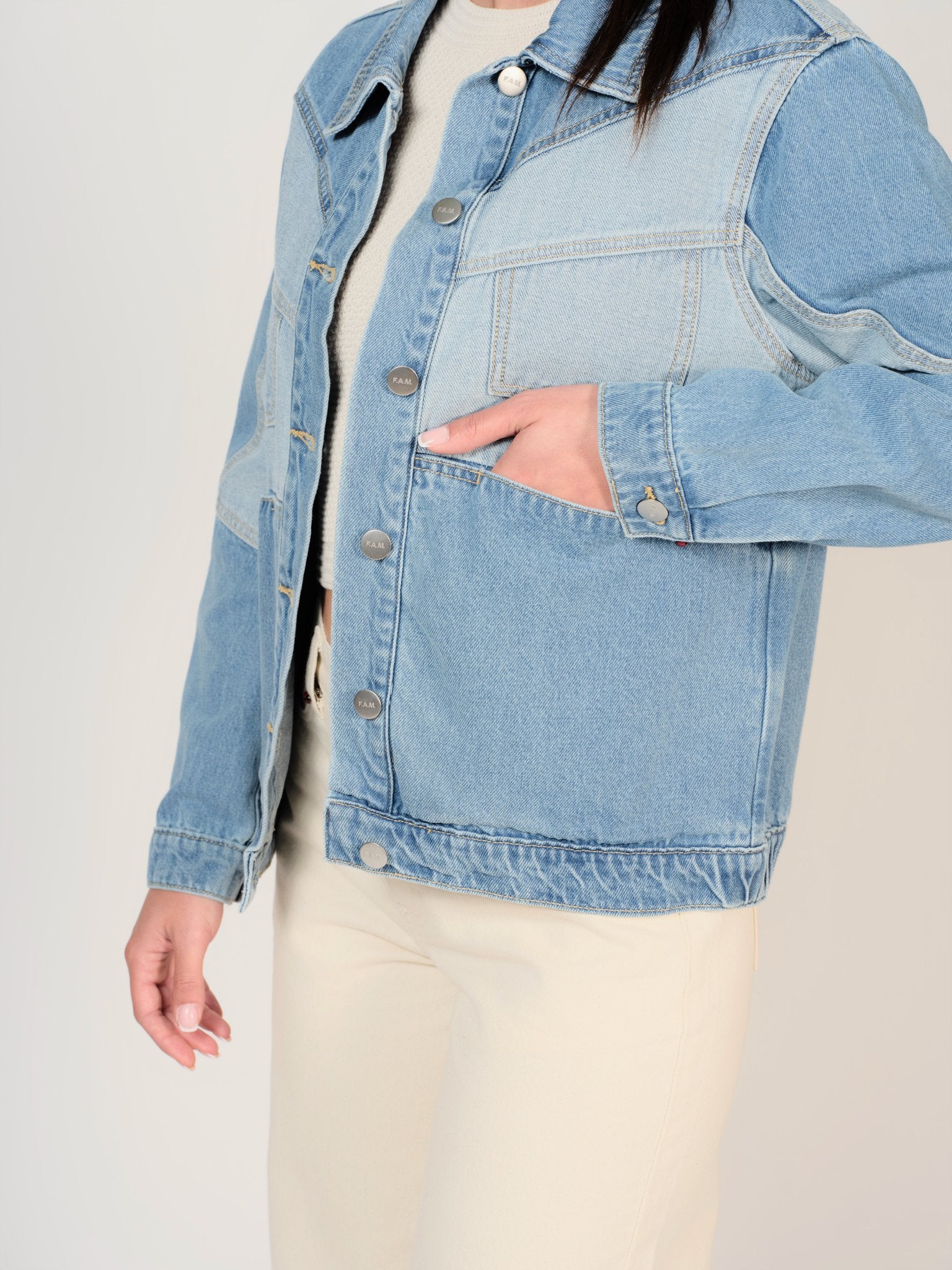 Veste en jean bleu VANNY femme, BLUE, taille XS, porté par Mélissa (1m70) (F.A.M. JEANS) – photo 1