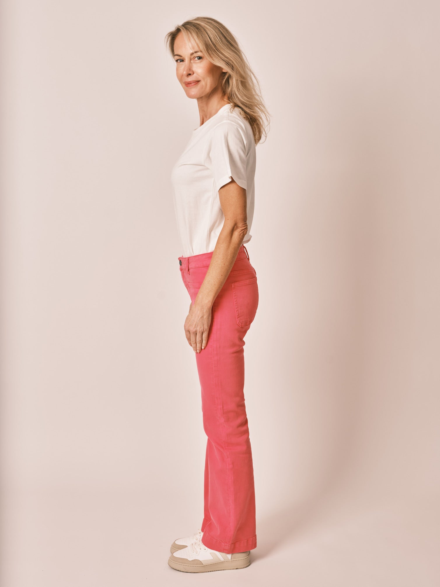 BELLA fuchsia bootcut jeans