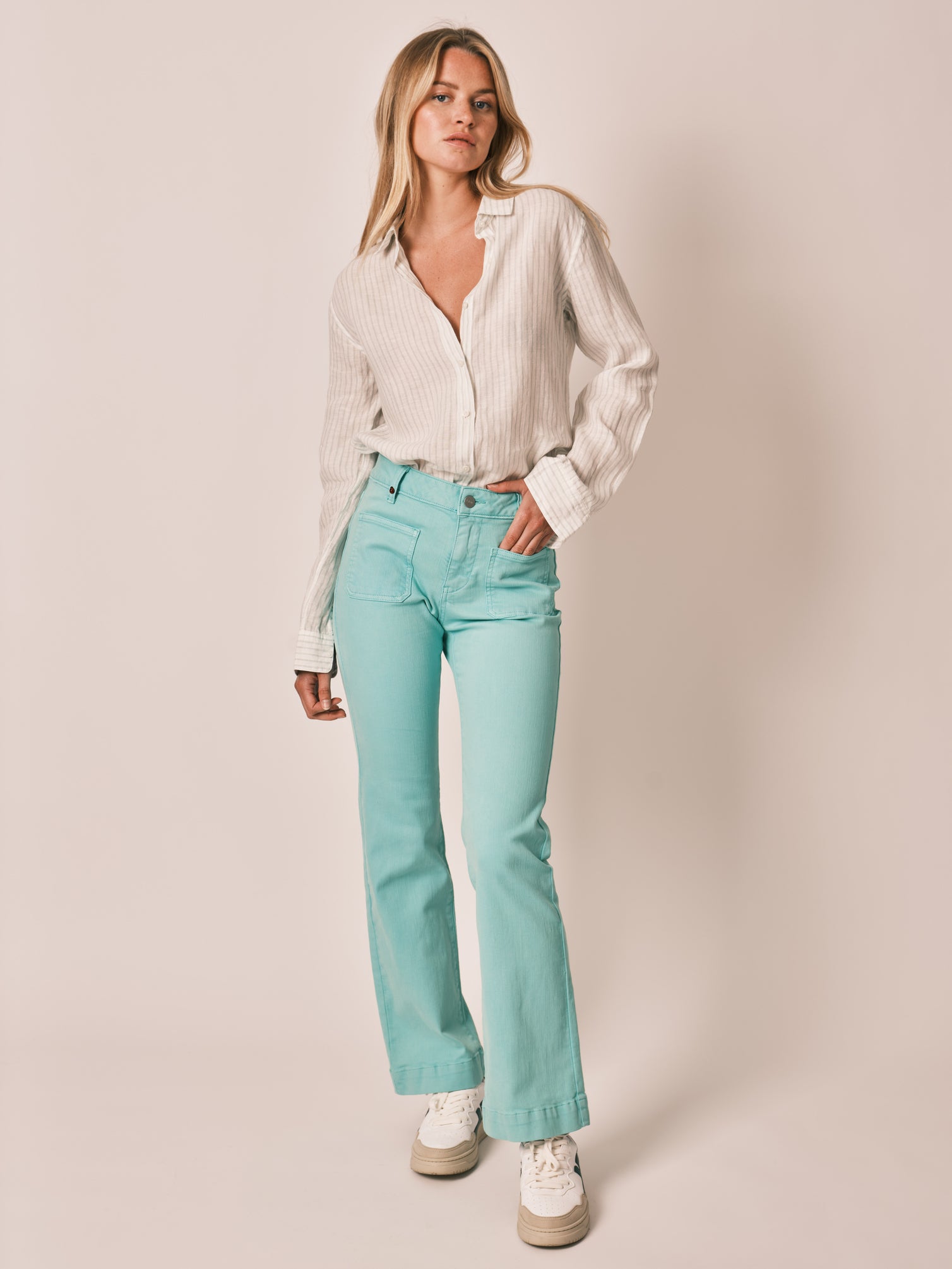 BELLA mint bootcut jeans