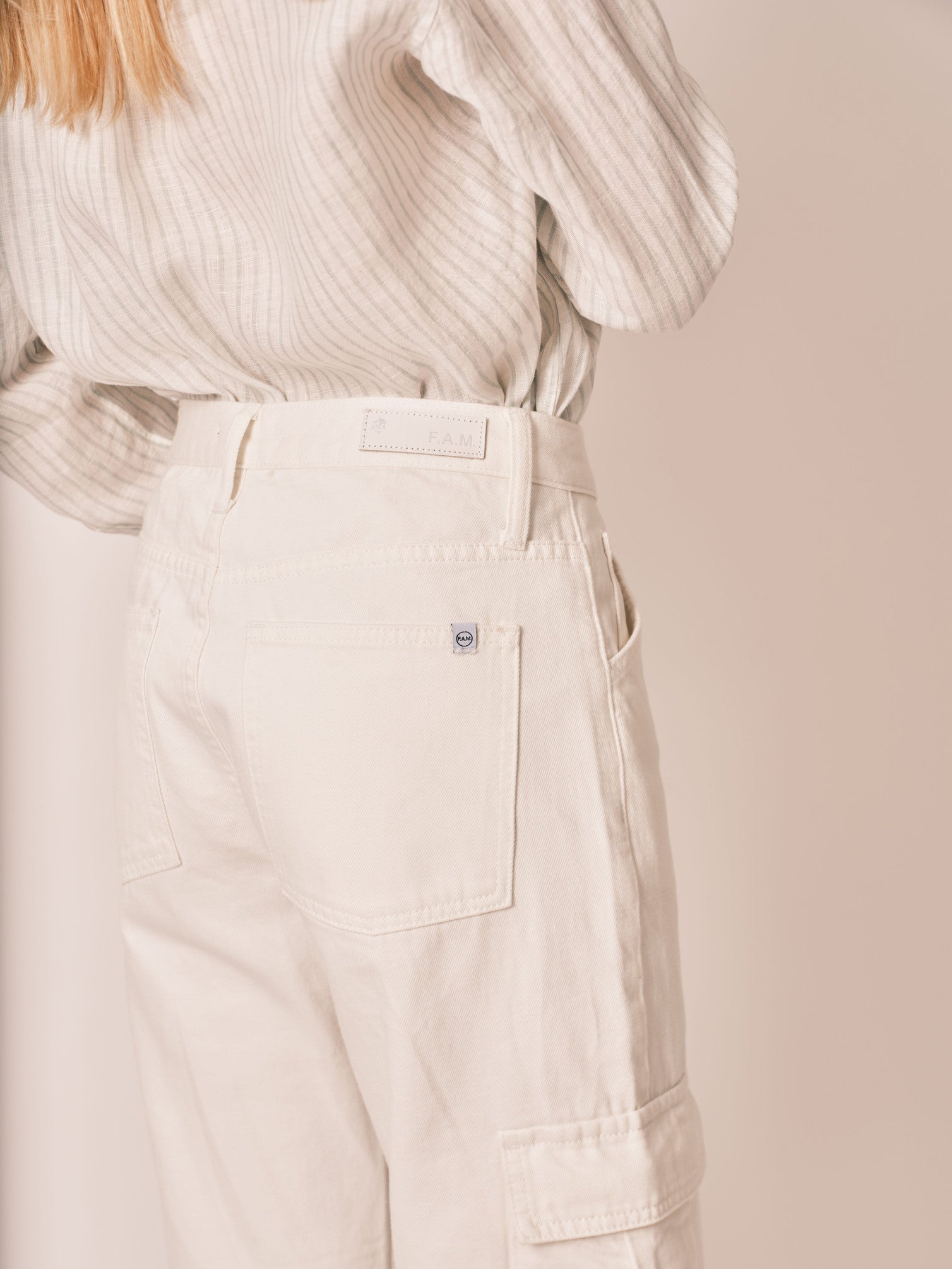 CHARLIE White Cargo Jeans
