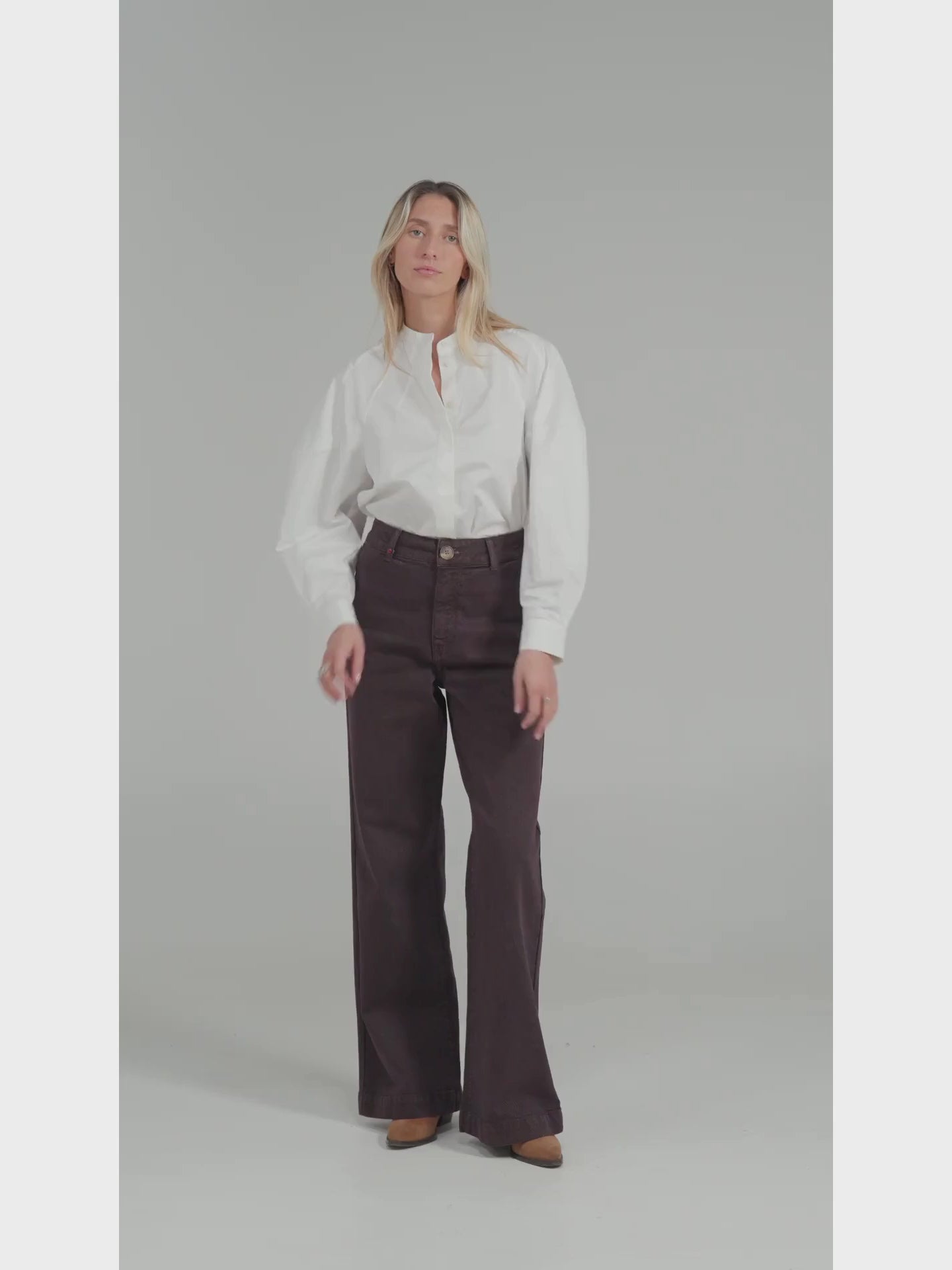 FAWN Flared Jeans