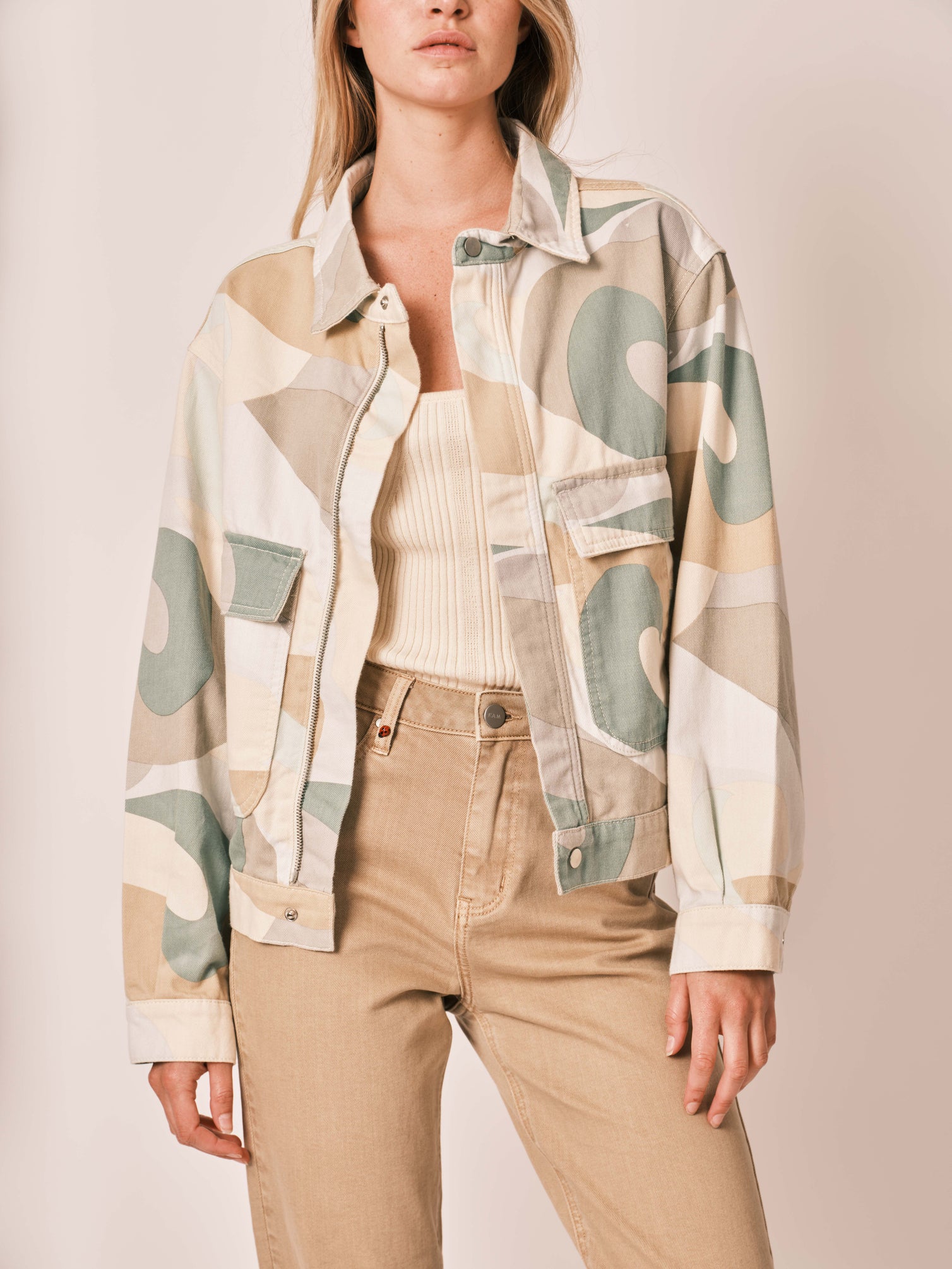 VIOLINE Camo oversized jacket 100% cotton