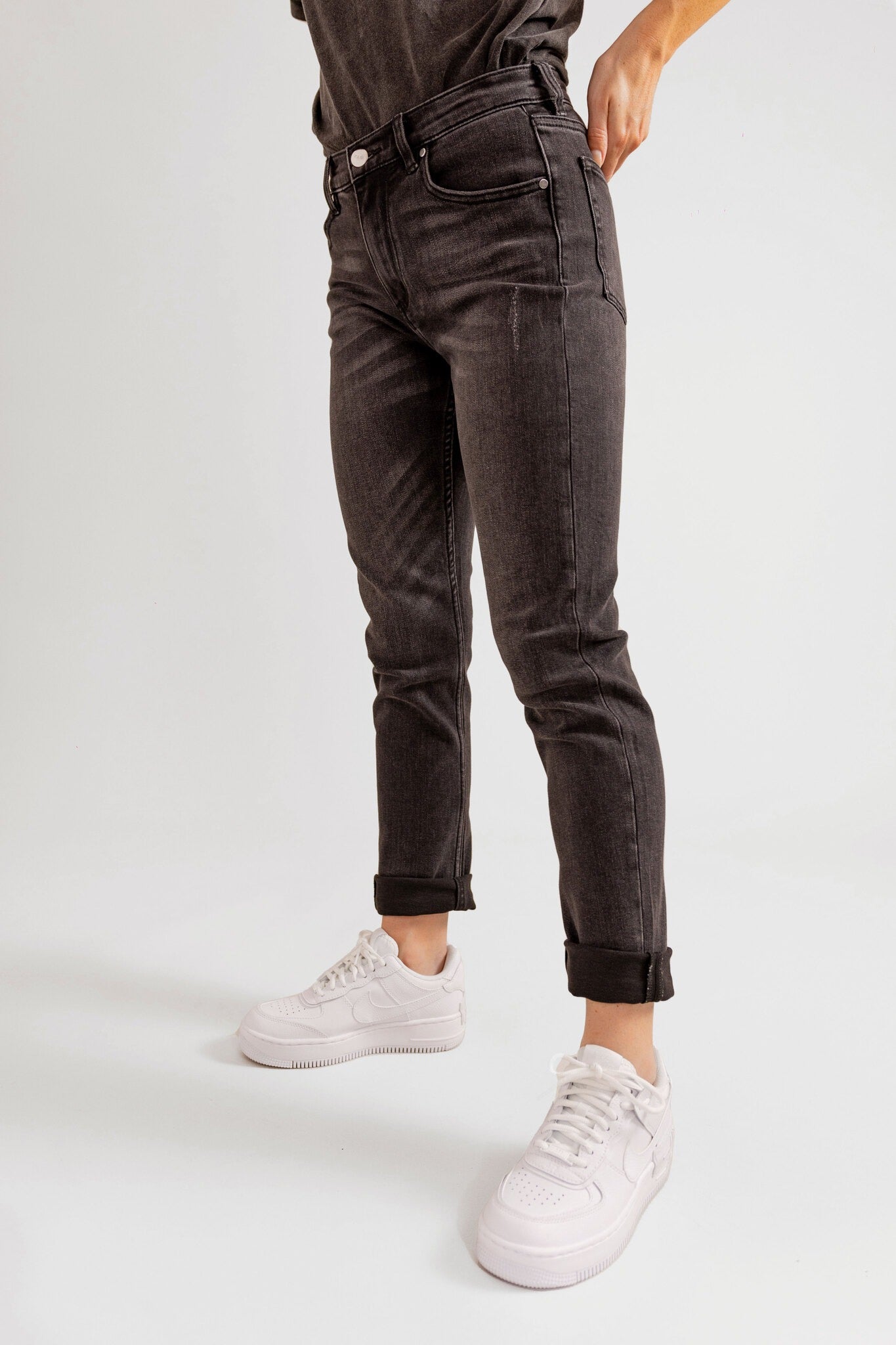 Jean slim gris foncé EMMA