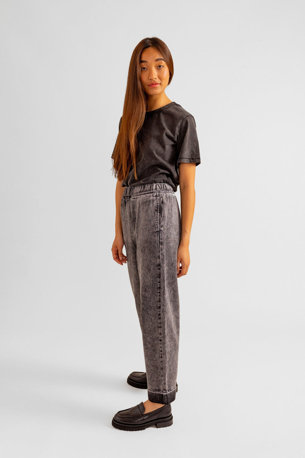 Mom confort gris FRANCE femme, GREY, taille XS, porté par Pauline (1m65) – photo 3