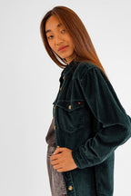 Chemise oversize en velours vert forêt SONIA femme, FOREST, taille XS, porté par Pauline (1m65) – photo 3