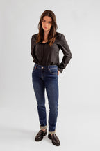 Jean slim bleu foncé ENA femme, DARK BLUE, taille 26, porté par Eden (1m70) (FAM PARIS) – photo 1