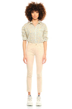 Pantalon chino SHARONE femme, BEIGE, taille 25, porté par Maylis (1m79) – photo 2