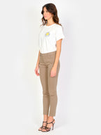 Pantalon chino kaki SHARONE femme, KAKI, taille 25, porté par Amanda (1m76) – photo 3