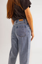 Jean balloon court bleu LUCY femme, BLUE JEANS, taille XS, porté par Pauline (1m65) – photo 5