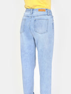 Jean balloon court bleu LOLA femme, BLUE JEANS, taille 25, porté par Amanda (1m76) – photo 5