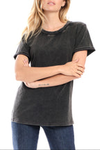 T-shirt noir uni en coton TYFFEN noir femme, BLACK, taille XS, porté par Clara (1m71) (F.A.M. JEANS) – photo 1