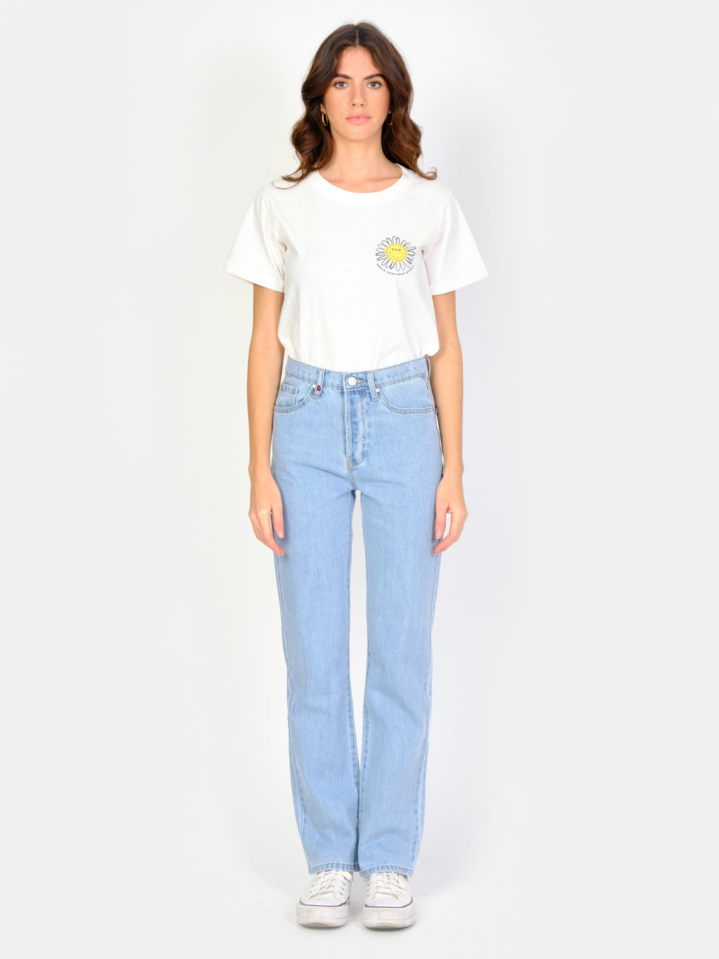 Jean droit bleu taille mi-haute PAOLI femme, LIGHT BLUE, taille 25, porté par Amanda (1m76) – photo 2